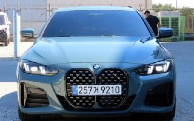 스타렉스벤 중고차 4시리즈 (G22) 420i 쿠페 M 스포츠 프로 매물 사진 17 - 2026/04 6,524km