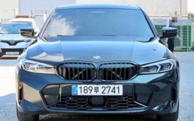 스타렉스벤 중고차 3시리즈 (G20) 320i M 스포츠 매물 사진 14 - 2025/03 11,545km