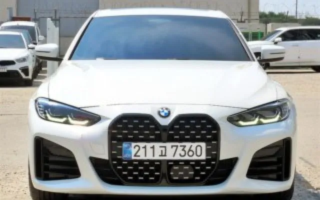 스타렉스벤 중고차 4시리즈 (G22) 420i 그란쿠페 M 스포츠 매물 사진 5 - 2024/11 24,841km