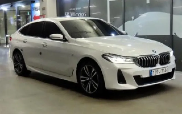 스타렉스벤 중고차 6시리즈 GT (G32) 620d xDrive M 스포츠 매물 사진 7 - 2022/01 104,112km