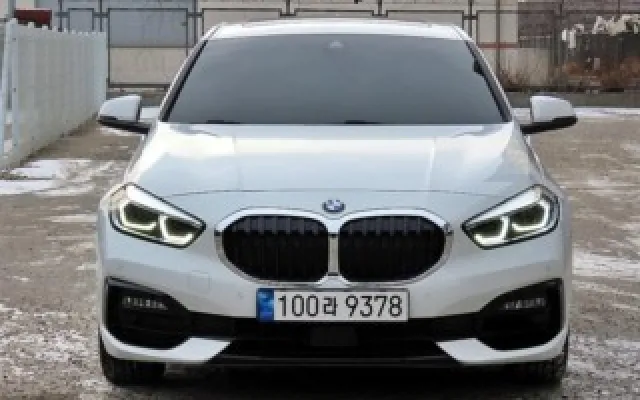 스타렉스벤 중고차 1시리즈 (F40) 120i 스포츠 매물 사진 11 - 2022/02 74,758km